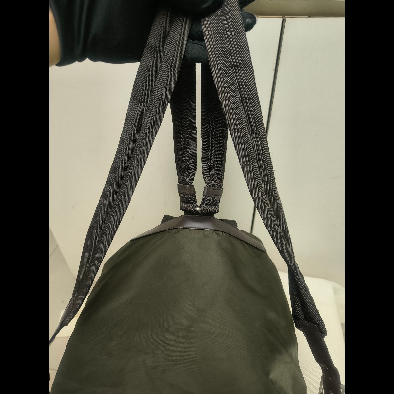 🔥年終狂降🔥【限時降價只到12/31（原16,800）】【8成新】㊣✨PRADA✨普拉達 綠色 帆布 皮革 口袋 中型 後背包 /二手包/二手精品🌳二手樹屋🌳-27