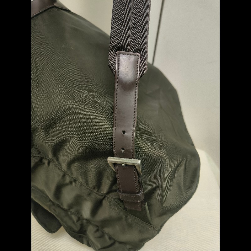 🔥年終狂降🔥【限時降價只到12/31（原16,800）】【8成新】㊣✨PRADA✨普拉達 綠色 帆布 皮革 口袋 中型 後背包 /二手包/二手精品🌳二手樹屋🌳-28