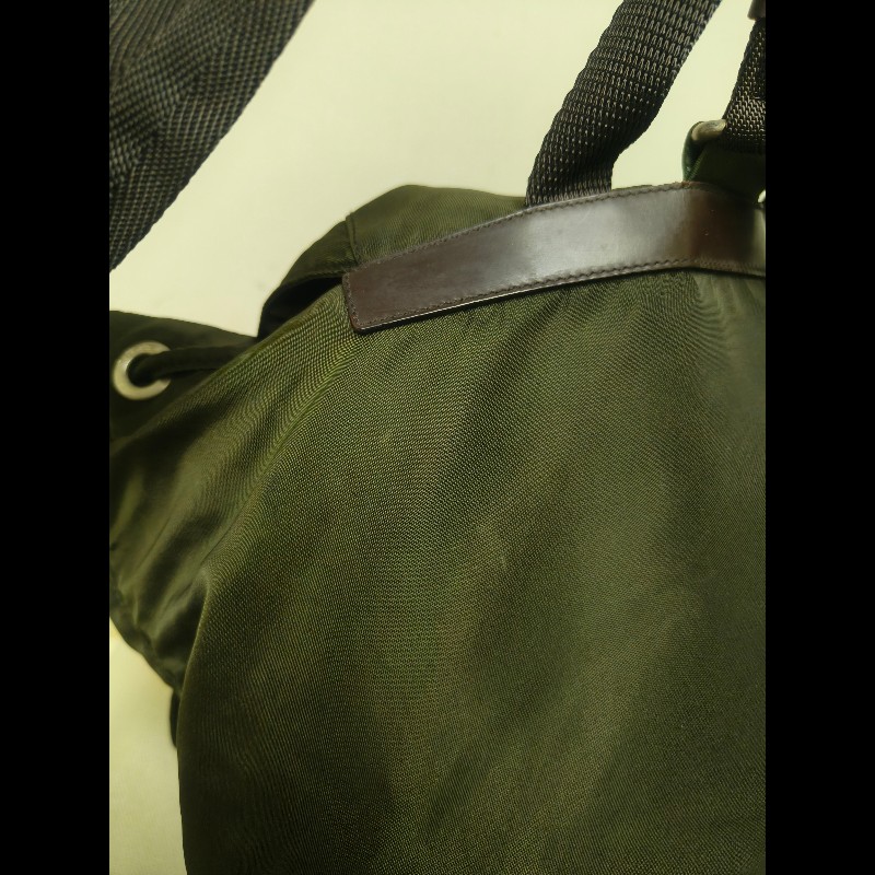 🔥年終狂降🔥【限時降價只到12/31（原16,800）】【8成新】㊣✨PRADA✨普拉達 綠色 帆布 皮革 口袋 中型 後背包 /二手包/二手精品🌳二手樹屋🌳-31