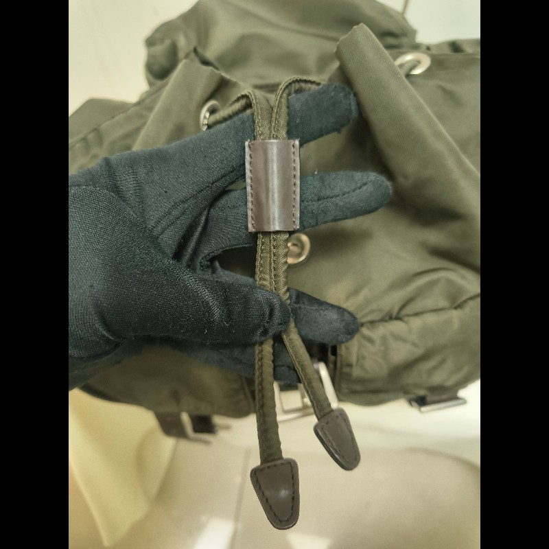 🔥年終狂降🔥【限時降價只到12/31（原16,800）】【8成新】㊣✨PRADA✨普拉達 綠色 帆布 皮革 口袋 中型 後背包 /二手包/二手精品🌳二手樹屋🌳-37