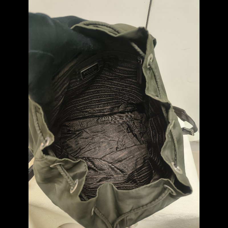 🔥年終狂降🔥【限時降價只到12/31（原16,800）】【8成新】㊣✨PRADA✨普拉達 綠色 帆布 皮革 口袋 中型 後背包 /二手包/二手精品🌳二手樹屋🌳-44