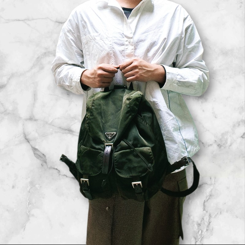 🔥年終狂降🔥【限時降價只到12/31（原16,800）】【8成新】㊣✨PRADA✨普拉達 綠色 帆布 皮革 口袋 中型 後背包 /二手包/二手精品🌳二手樹屋🌳-54