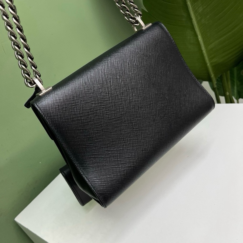 Prada機器人鏈條包-3