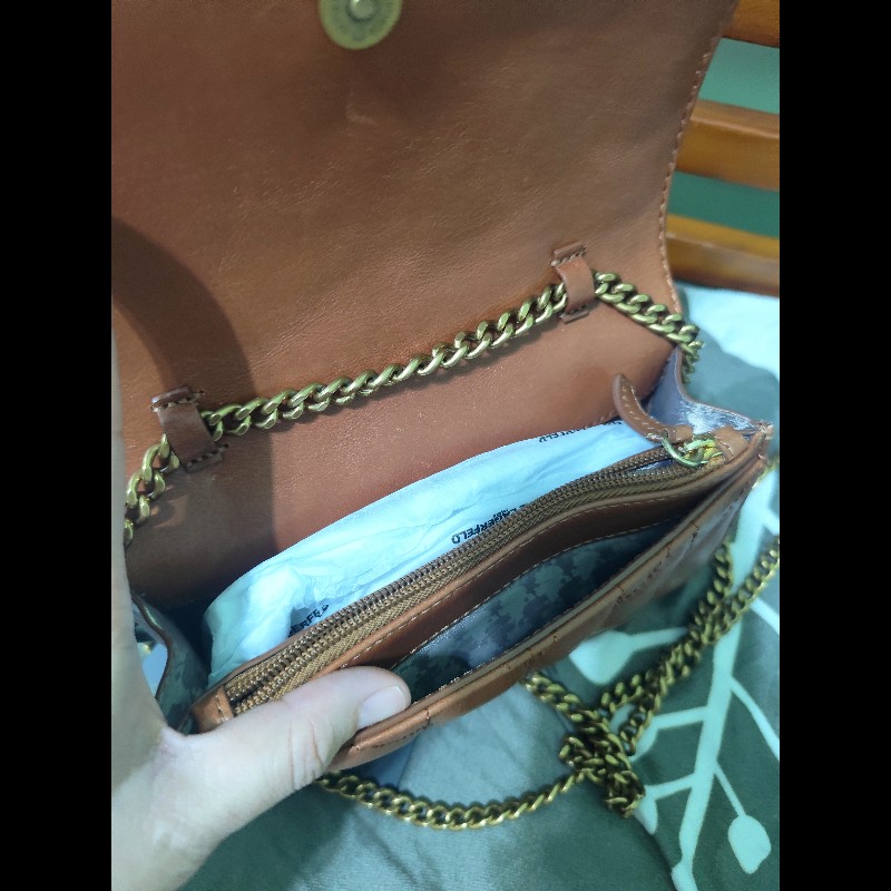 Karl Lagerfeld Lafayette 真皮復古紋WOC 復古焦糖棕
(全新)帶原包裝-10