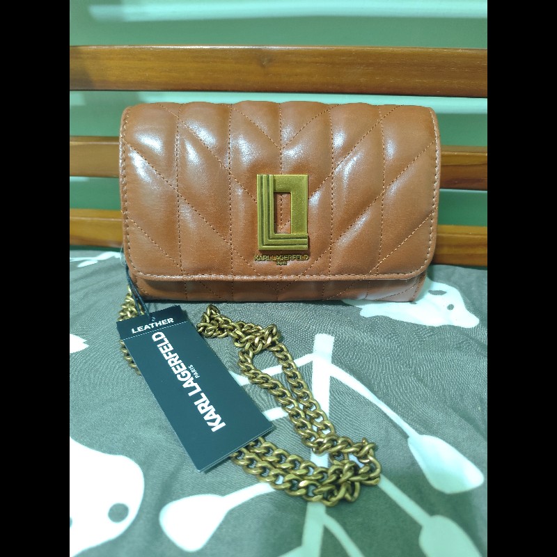 Karl Lagerfeld Lafayette 真皮復古紋WOC 復古焦糖棕
(全新)帶原包裝-14