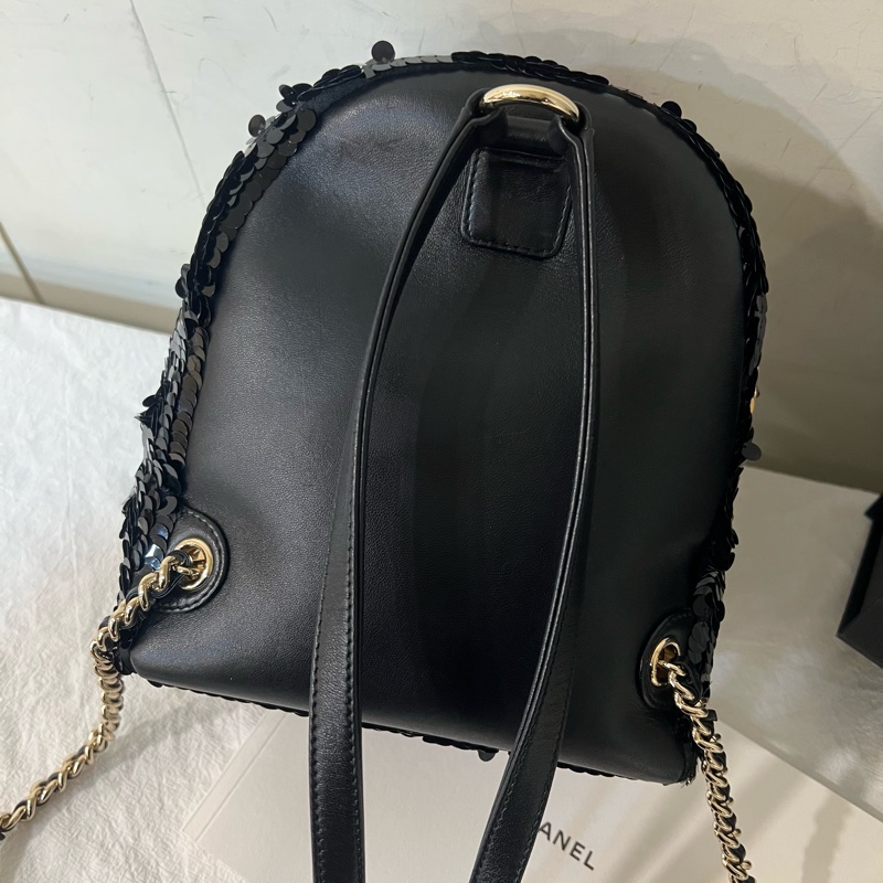 ෆ Chanel 黑金黑天鵝亮片小書包 🎒後背🖤-12
