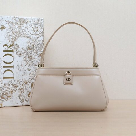 DIOR 米色牛皮淺金扣2022Key系列腋下包小號肩背包