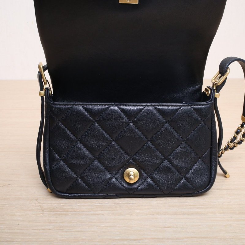 CHANEL 黑色羊皮晶片開金扣23BCF季節款口蓋包雙皮帶扣鏈條包肩背包-2