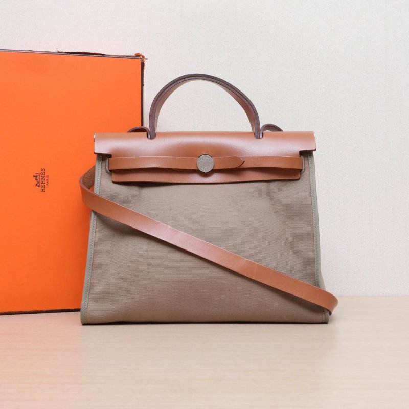 HERMES Herbag3134黃褐色帆布/Hunter牛皮A刻銀扣肩背包-0
