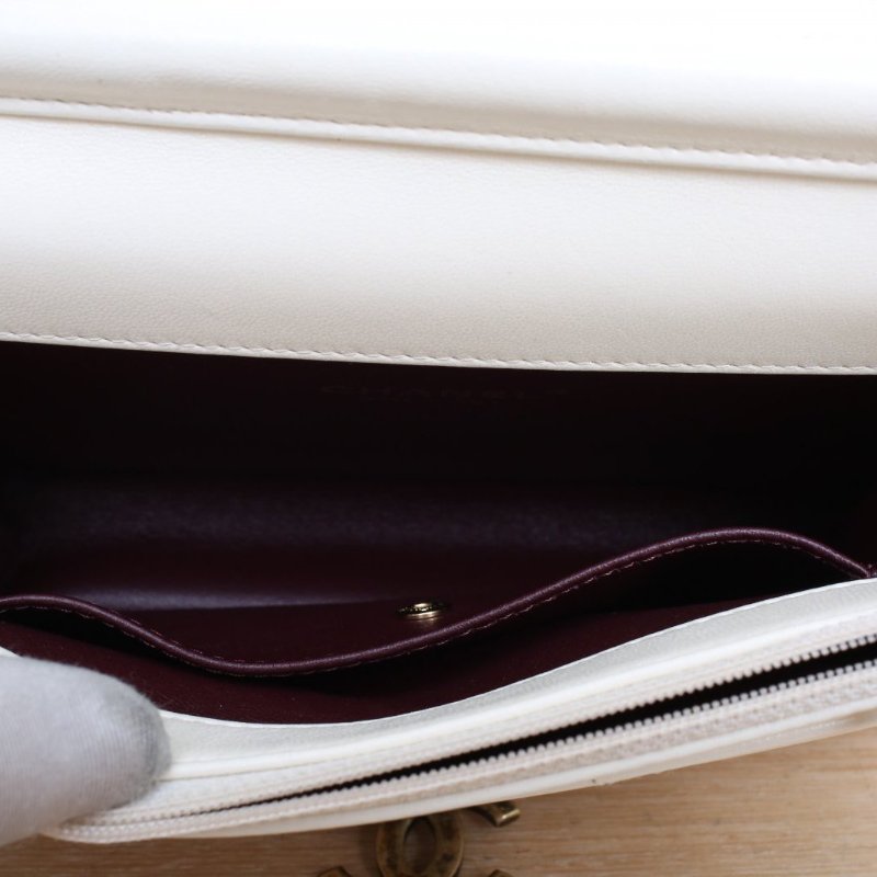 CHANEL 白色羊皮22開金扣CF季節款口蓋包大miniV紋二合一信封包肩背包-3