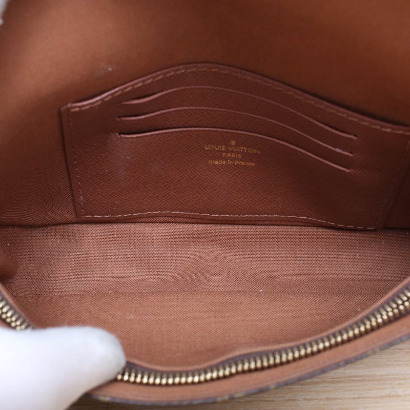 LOUIS VUITTON IVY鏈條腋下包老花PVC金扣晶片肩背包-4