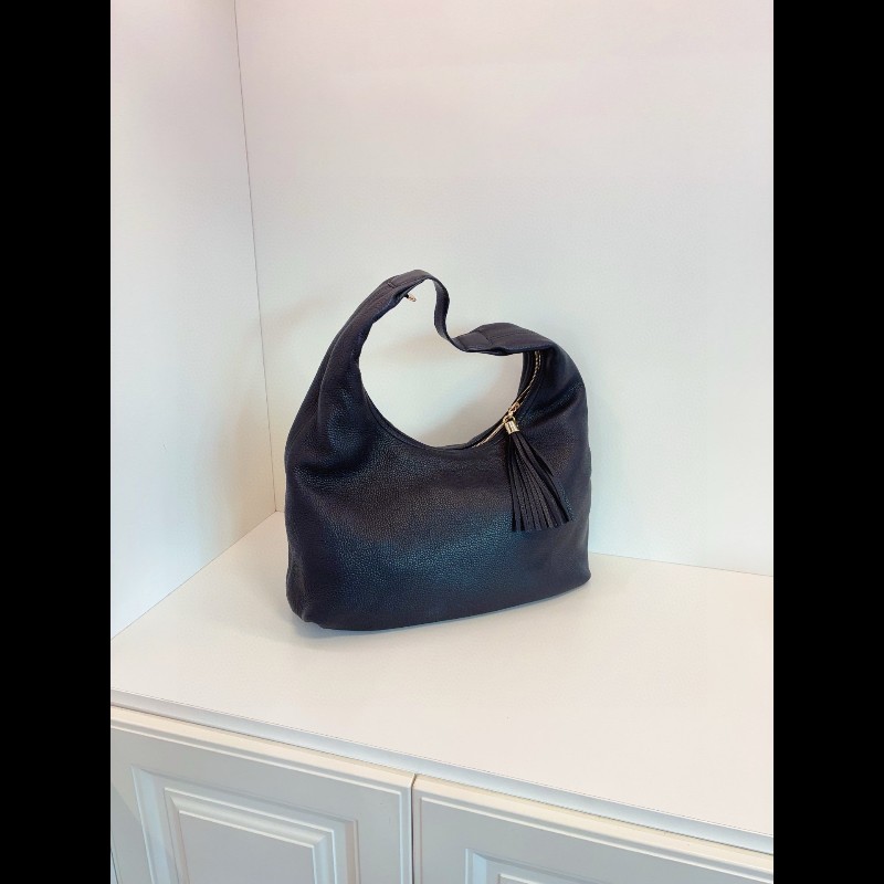 Gucci 黑色全皮soho流蘇Hobo和尚包-1