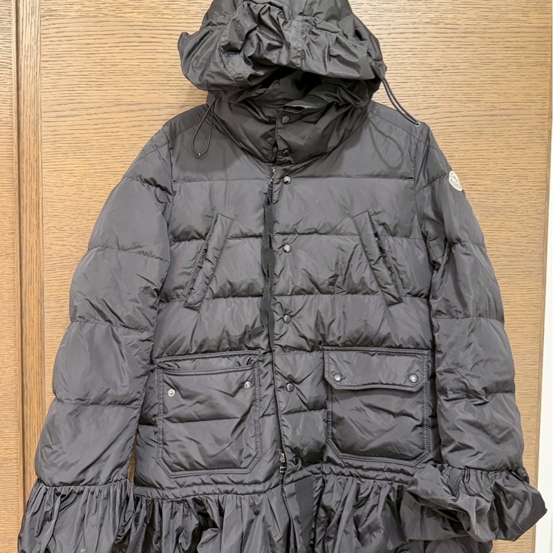 Moncler下裙擺羽絨外套-0