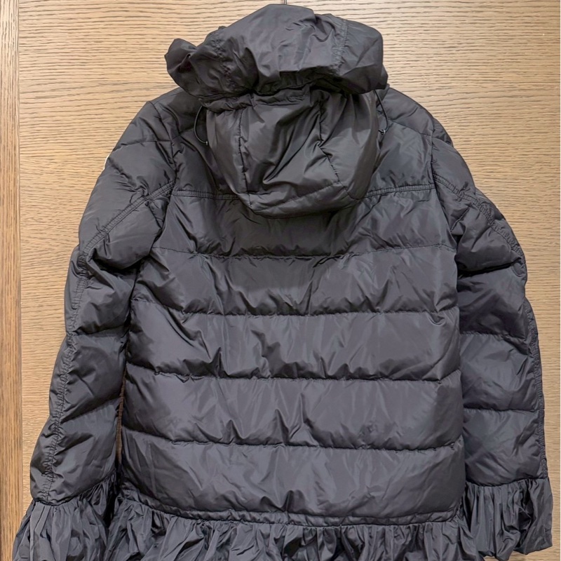 Moncler下裙擺羽絨外套-4