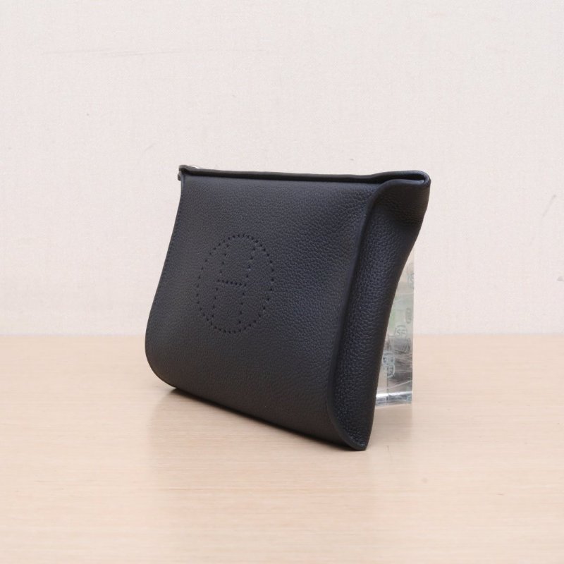 HERMES Videpoches2189黑色Togo皮B刻銀扣肩背包-3