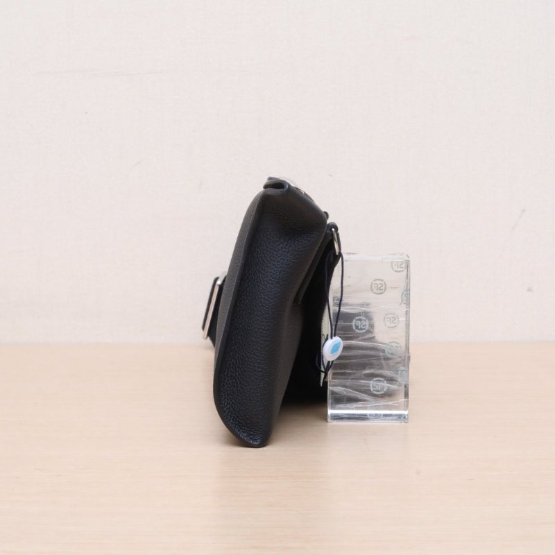 HERMES Videpoches2189黑色Togo皮B刻銀扣肩背包-4