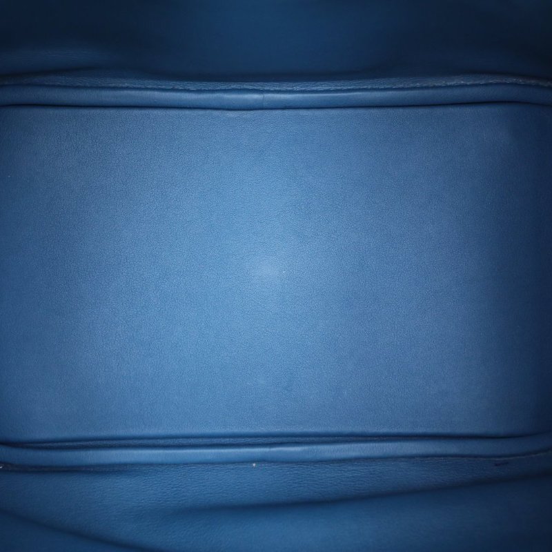 HERMES Lindy301P鴨子藍Swift皮T刻銀扣肩背包-2