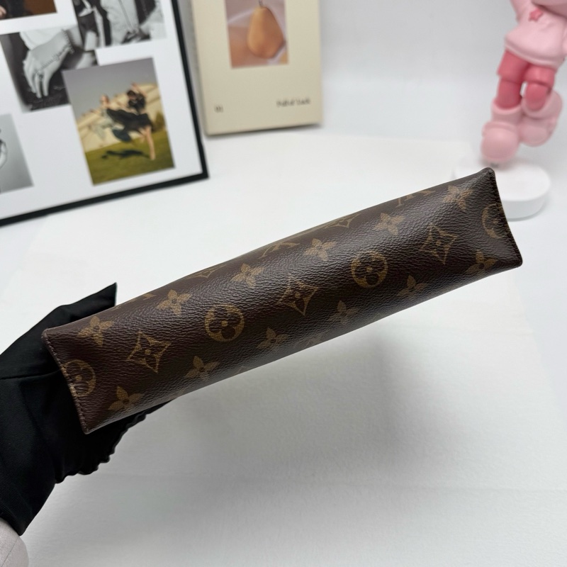 98新LV路易威登 26尺寸 老花洗漱包手拿包-4