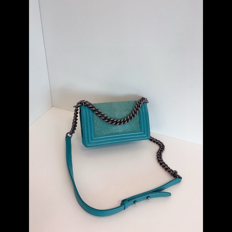 Chanel香奈兒 絕版高公價款 leboy綠色珍珠魚皮做舊銀扣 小號-1