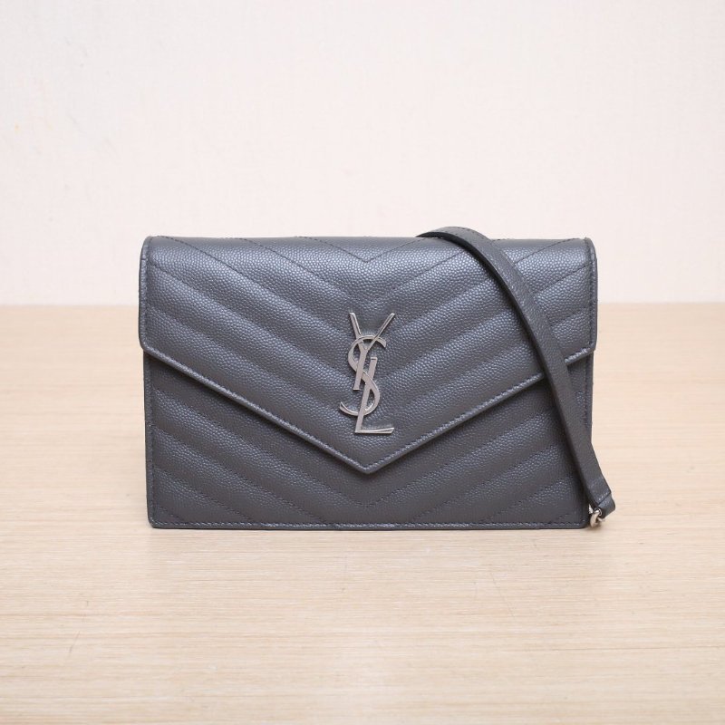 SAINT LAURENT CASSANDRA信封腋下包Woc19V紋灰色牛皮銀扣肩背包-1