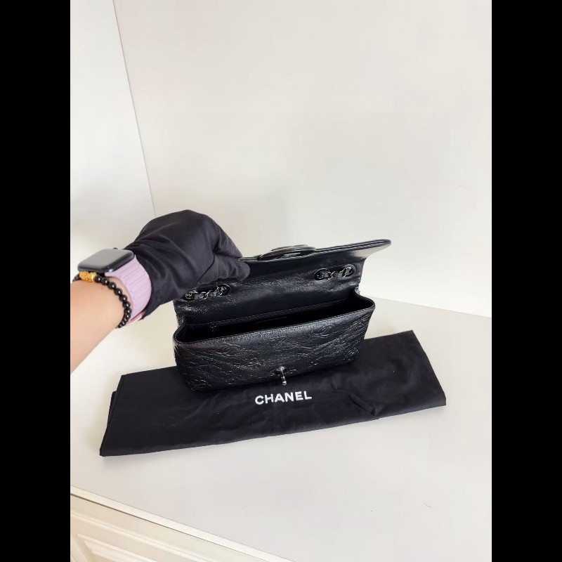 Chanel 香奈兒 CF 限量版香水瓶 浮雕logo 黑色油臘牛皮 so black 鏈條包-7