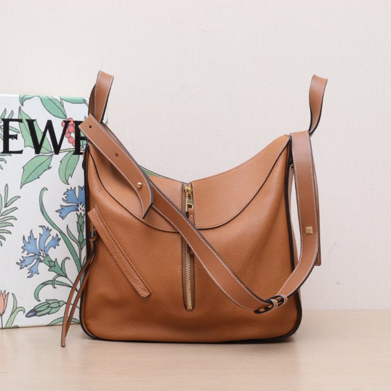 LOEWE Hammock吊床包抽繩nappa牛皮中號棕色牛皮金扣肩背包-0