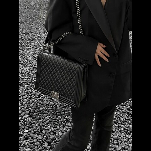 Chanel 黑銀菱格Leboy XXL 大號