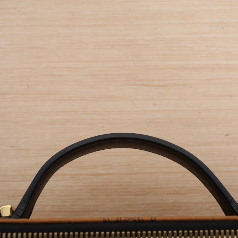 MCM RockstarVisetosOriginal化妝箱老花PVC肩背包-2