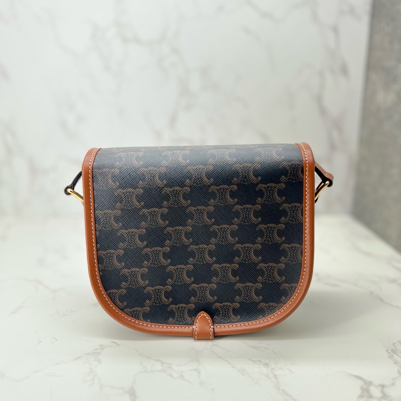 💗香緹國際精品💗 647 Celine 馬鞍包 極新 包況好-4