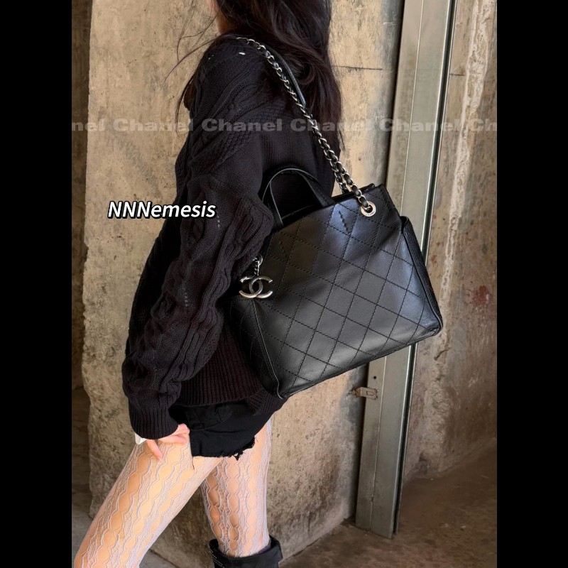 Chanel 黑銀牛皮菱格3way托特包 帥氣雙C大掛墜 小號-0