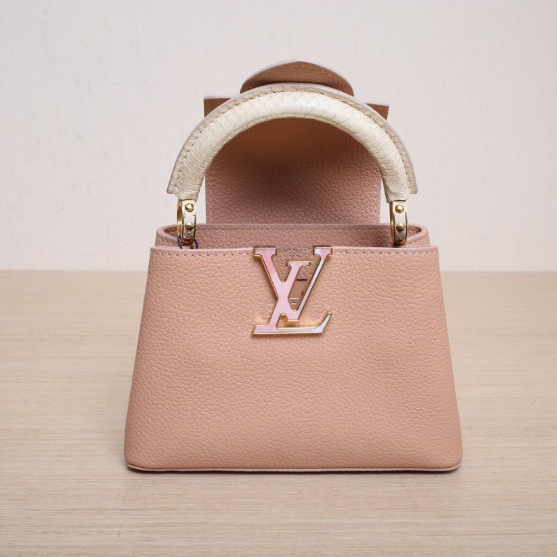 LOUIS VUITTON CapucinesMini21粉色牛皮/蛇皮金扣2021肩背包-3
