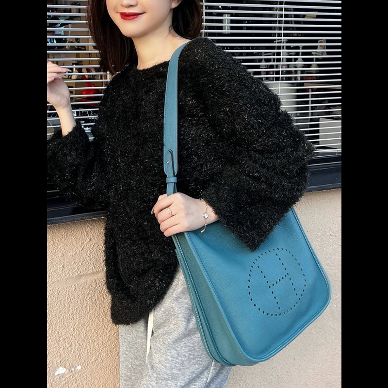 Hermes  Evelyne 29 牛仔藍銀扣👖寶藏大包依芙琳-1