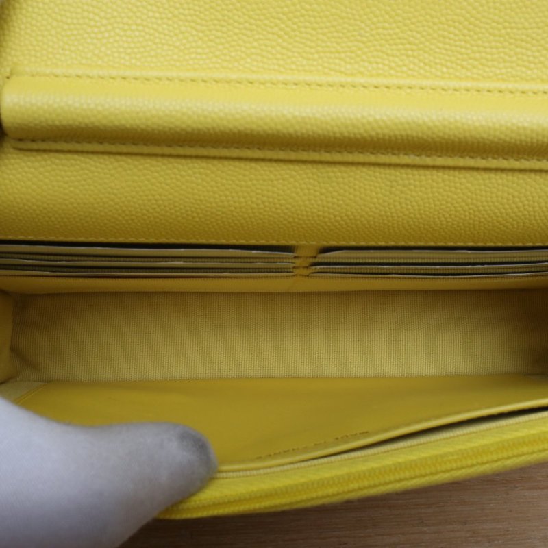 CHANEL CFWOC19黃色荔枝牛皮晶片開金扣肩背包-3