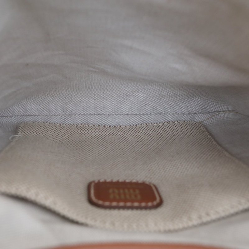 MIU MIU IVYmini托特20米色帆布金扣肩背包-3