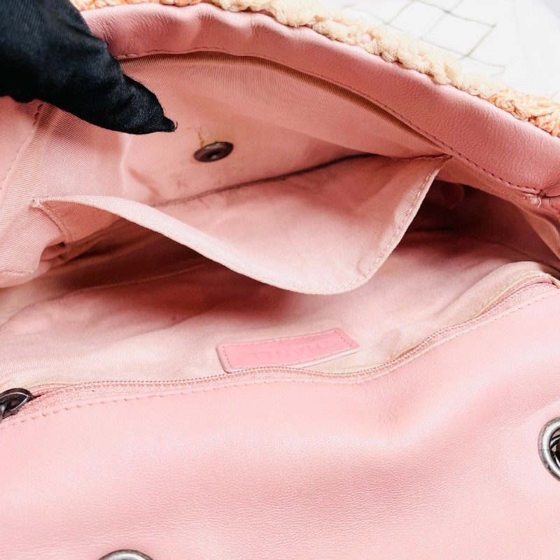 Chane CF中號 限量款蕾絲款 粉色小牛皮搭配彩色鉤花-5