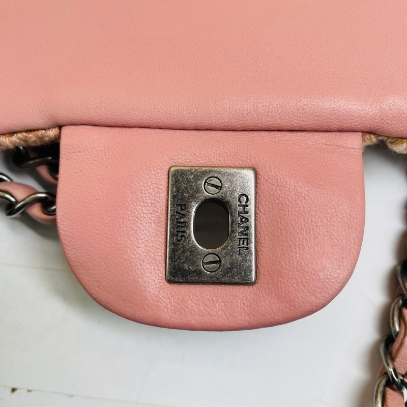 Chane CF中號 限量款蕾絲款 粉色小牛皮搭配彩色鉤花-14