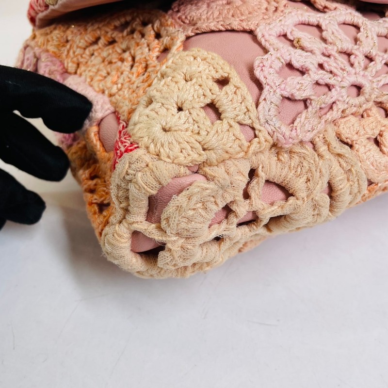 Chane CF中號 限量款蕾絲款 粉色小牛皮搭配彩色鉤花-20