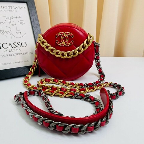 CHANEL 紅色 鴛鴦鏈條菱格紋拉鍊開合 小羊皮 圓餅包