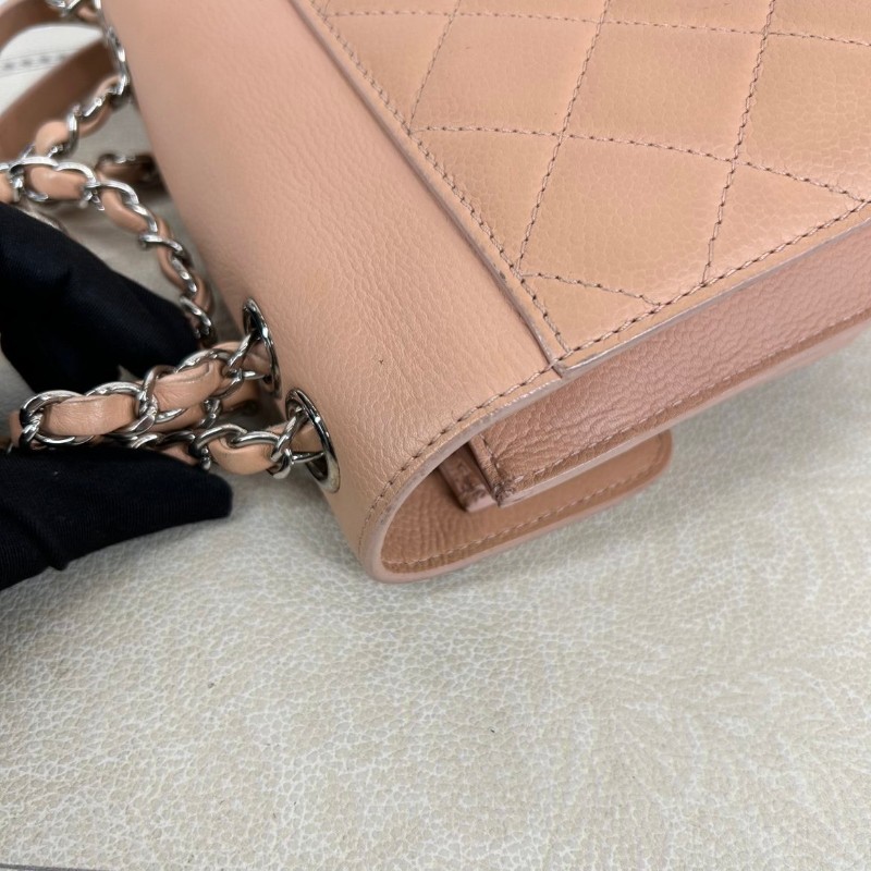 Chanel 古巴系列郵差包鏈條包 粉色鴛鴦扣-10