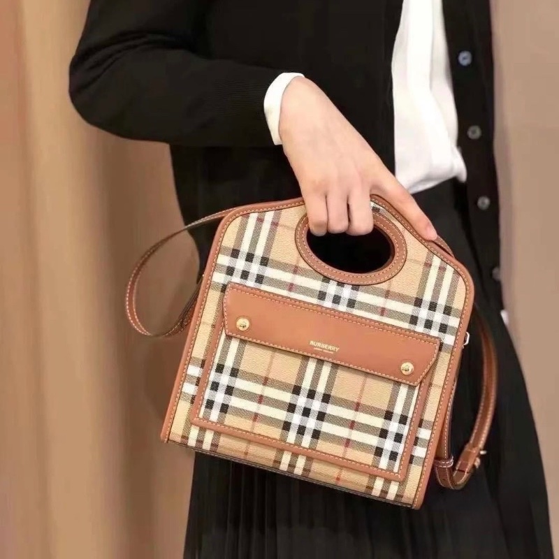 Burberry brown pocket bag-4