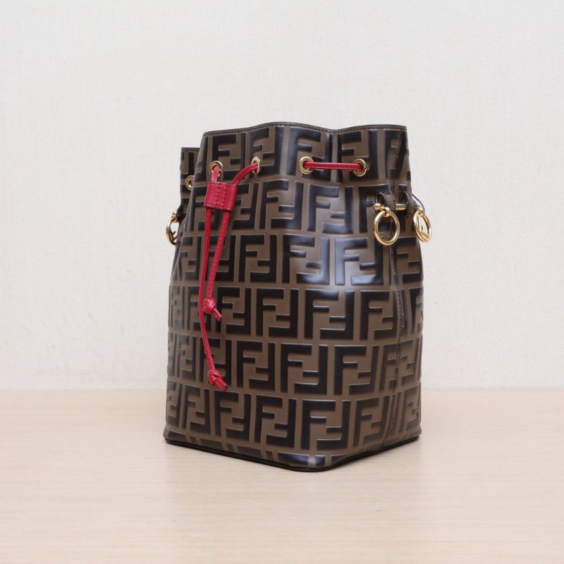 FENDI MONTRESOR小號水桶包老花牛皮金扣肩背包-3