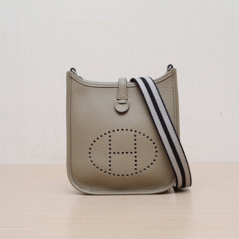 HERMES EvelyneMini168Q馬爾法米色TC皮W刻銀扣肩背包-1