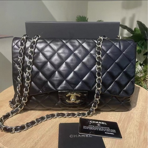 CHANEL CF CLASSIC FLAG