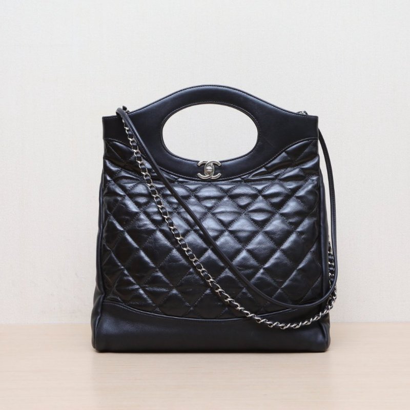 CHANEL 31Bag小號豎版30黑色羊皮28開銀扣肩背包-1