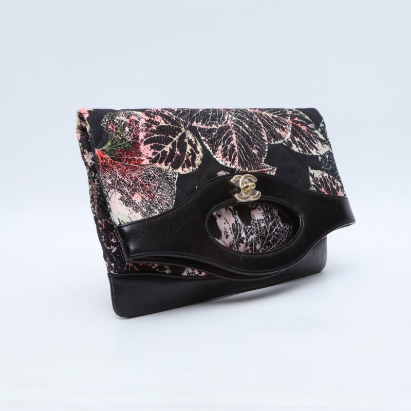 CHANEL 黑色帆布26開淺金扣香奈兒31bag限定款肩背包-3