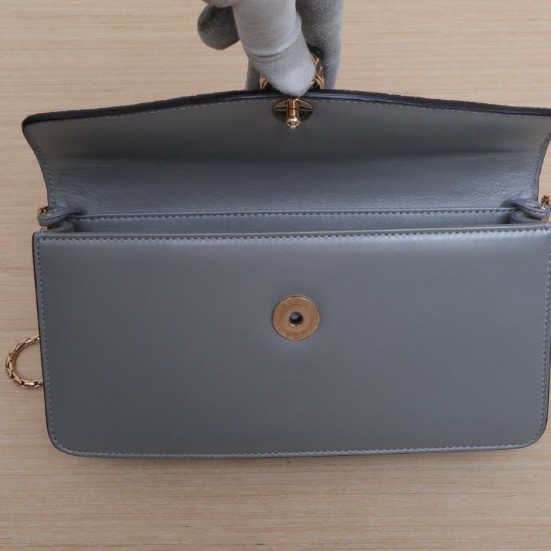 BVLGARI 銀色魚皮珍珠蛇頭包橫版單肩包肩背包-2