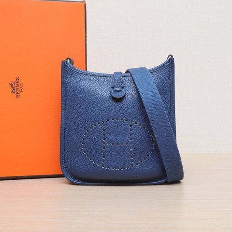 HERMES EvelyneMini167P普魯士藍TC皮Y刻銀扣肩背包