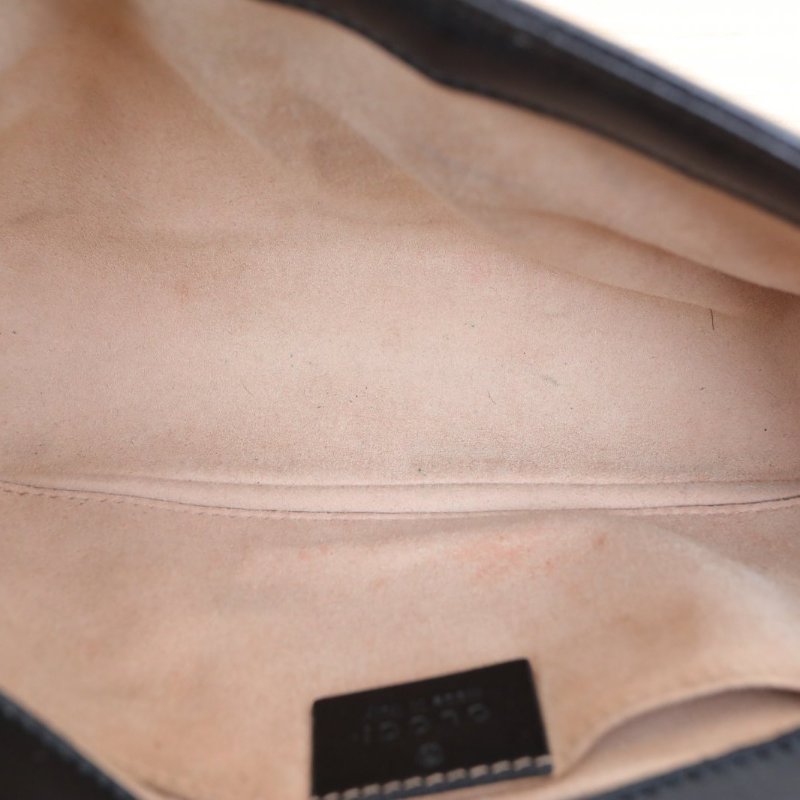 GUCCI GGMarmont肩背包Mini22黑色牛皮金扣肩背包-3