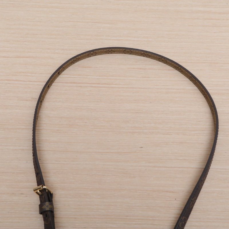 LOUIS VUITTON OnthegoBB18老花PVC晶片肩背包-2