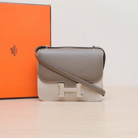 HERMES Constance康康19帶鏡子新版18大象灰Epsom皮B刻銀扣肩背包